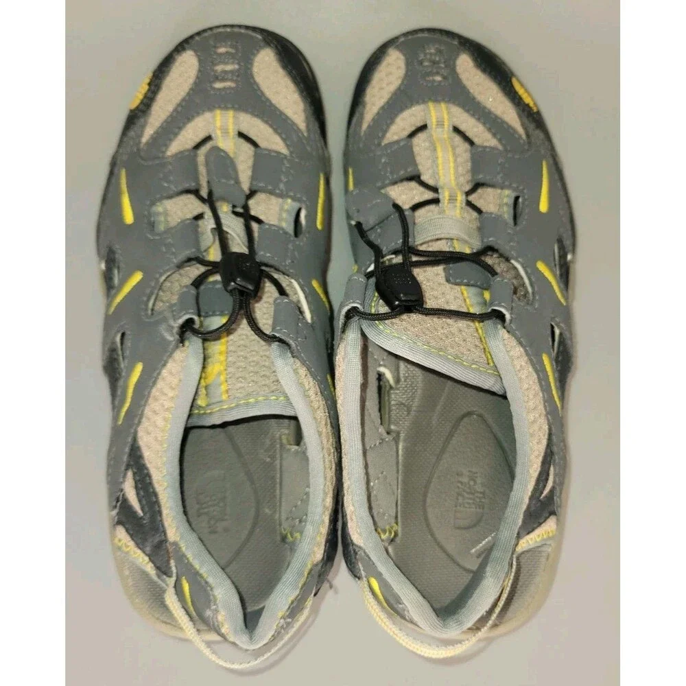 The North Face Hedgefrog Sandals Boys Youth 4 Grey Easy Pull Laces Water Shoes